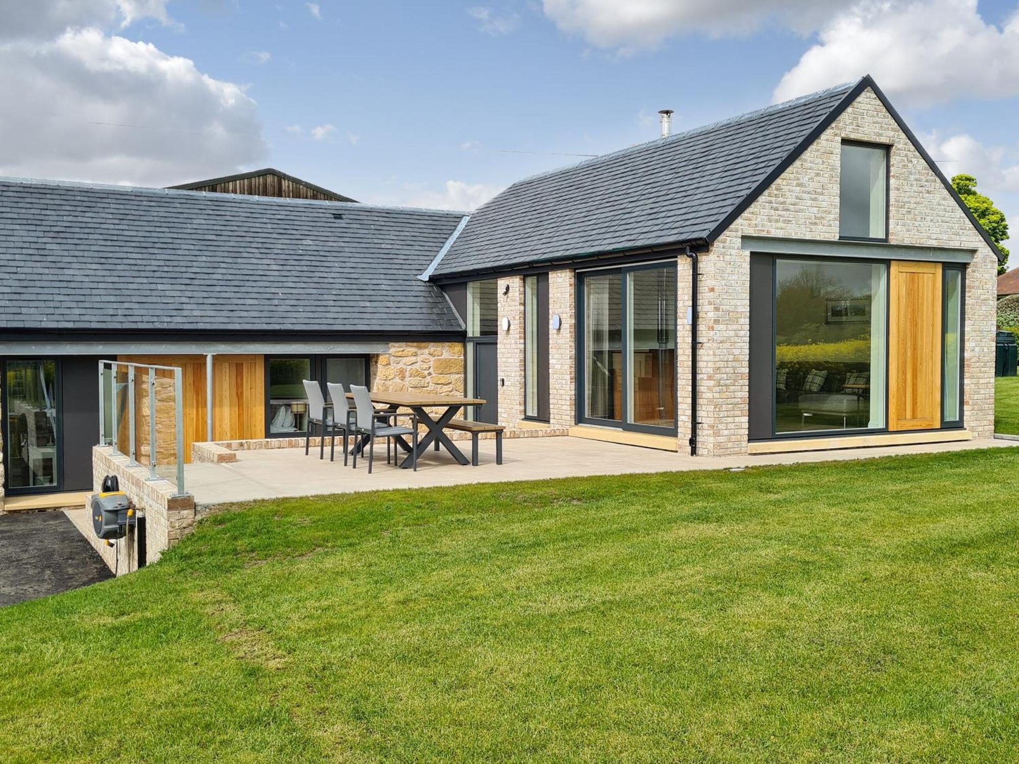 Falcon Cottage 린리스고 외부 사진